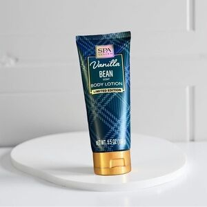 Spa Luxury Vanilla Bean Body Lotion Limited Edition 5.5oz